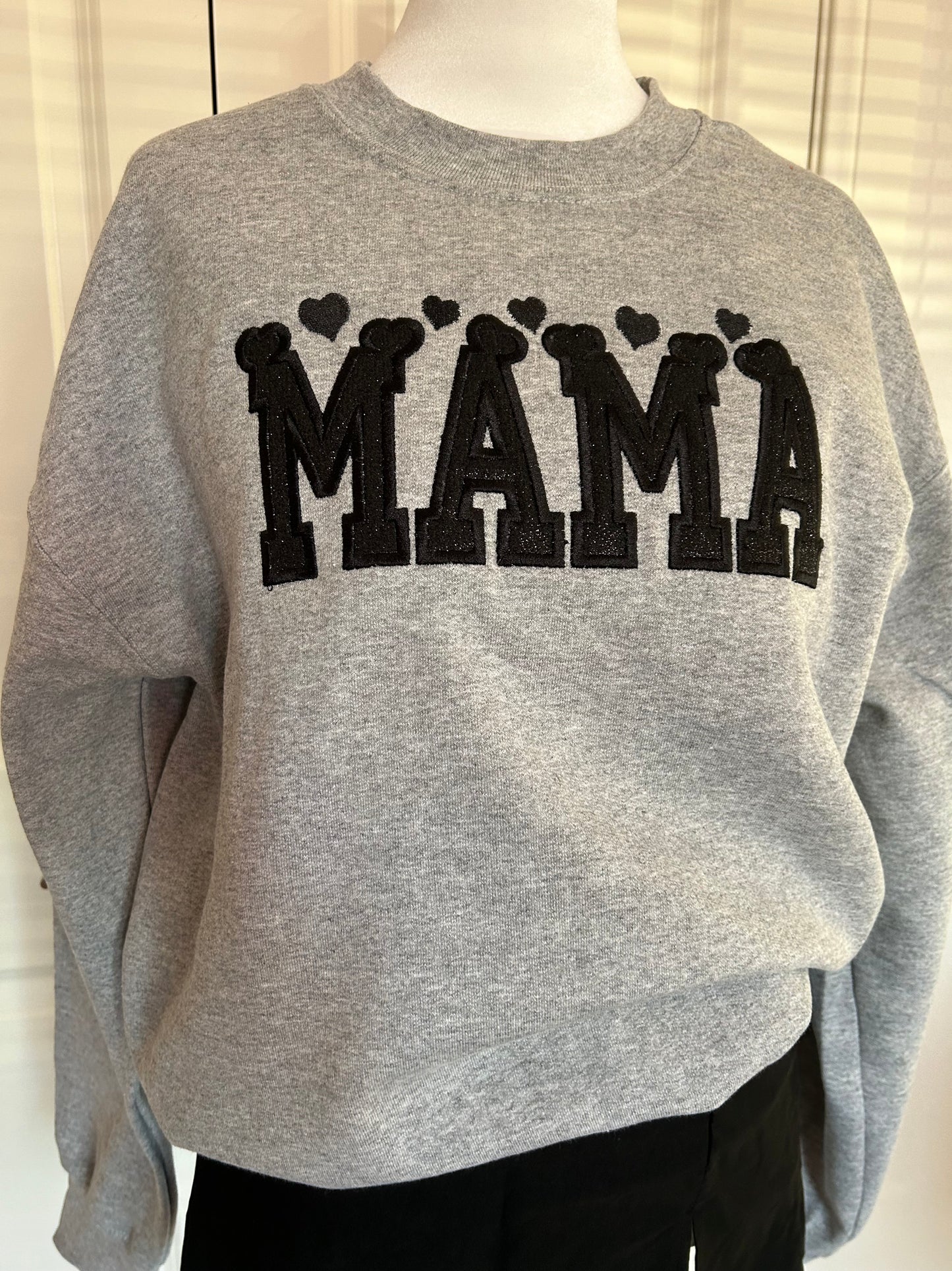 MAMA GLITTER CREWNECK