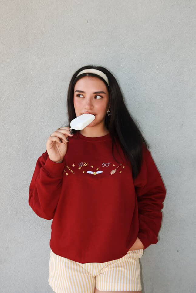 SCARF STITCH CREWNECK