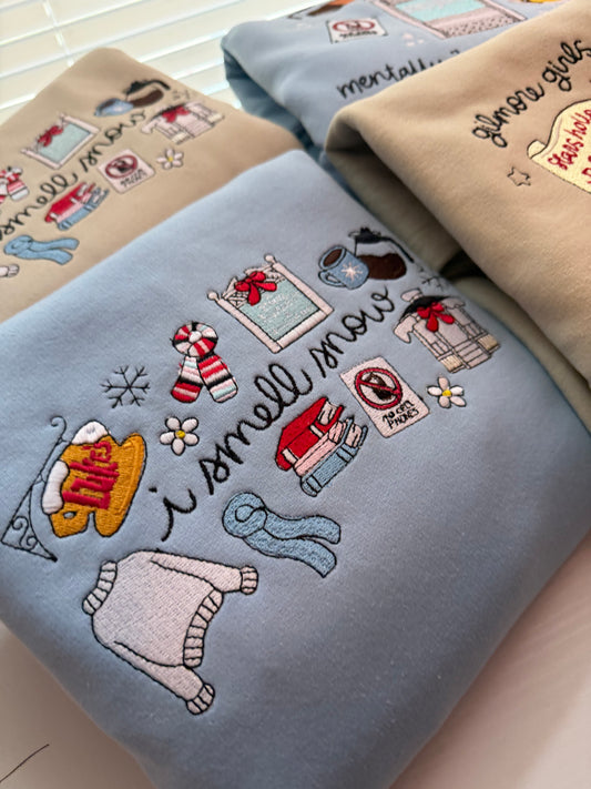 I SMELL SNOW CREWNECK